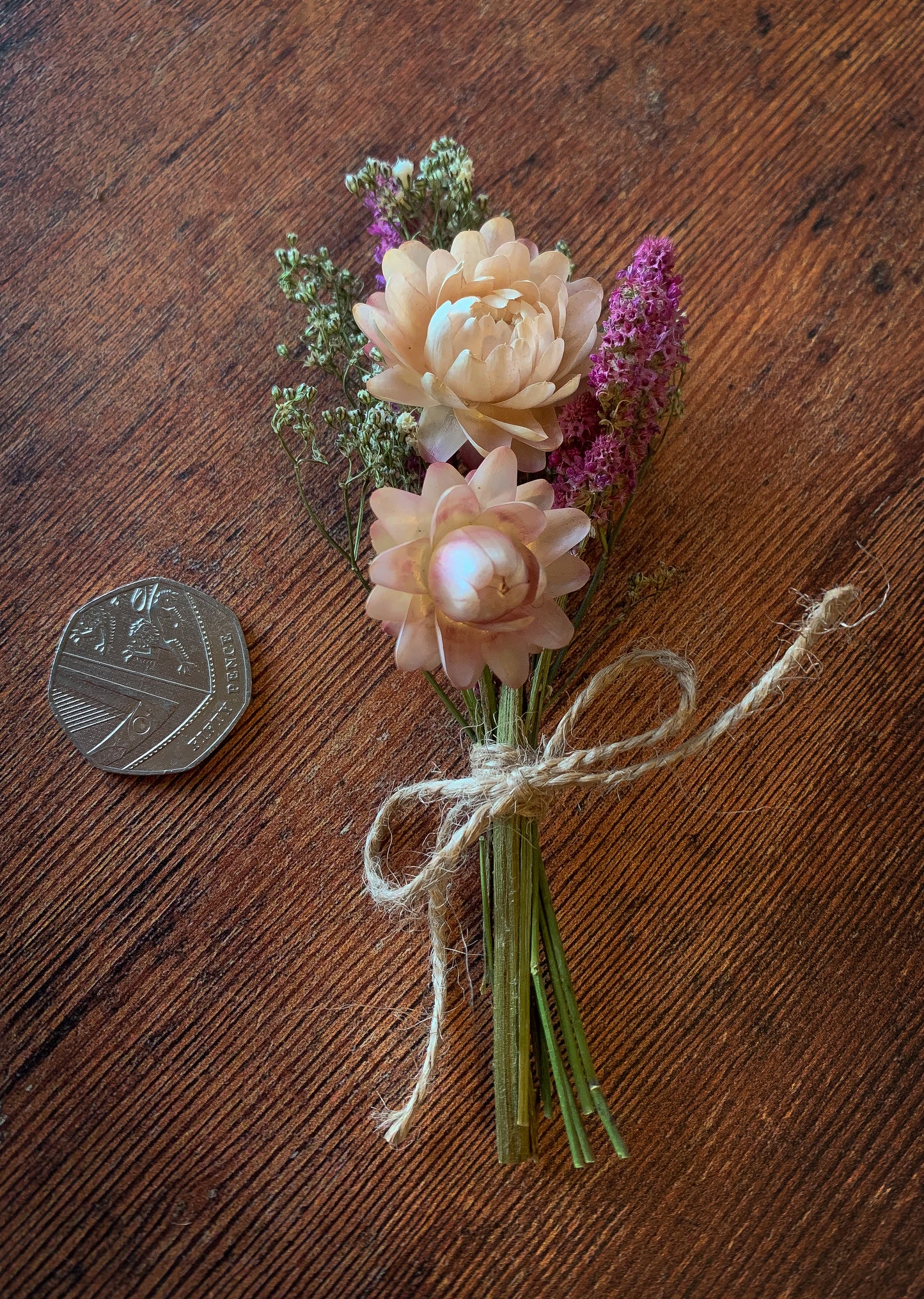 Dried flower posies