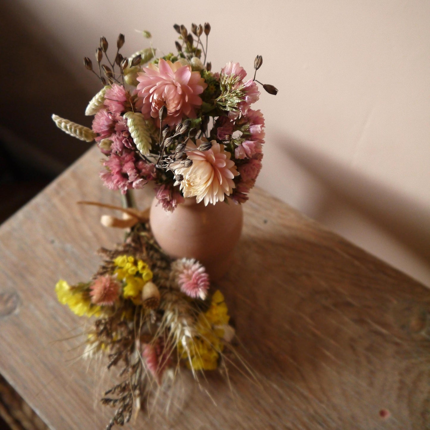 Dried flower posies